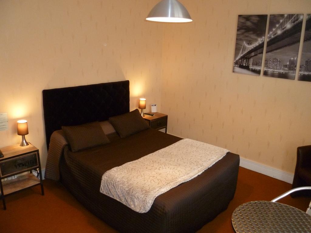 Hotel La Residence Villeneuve-sur-Lot Værelse billede